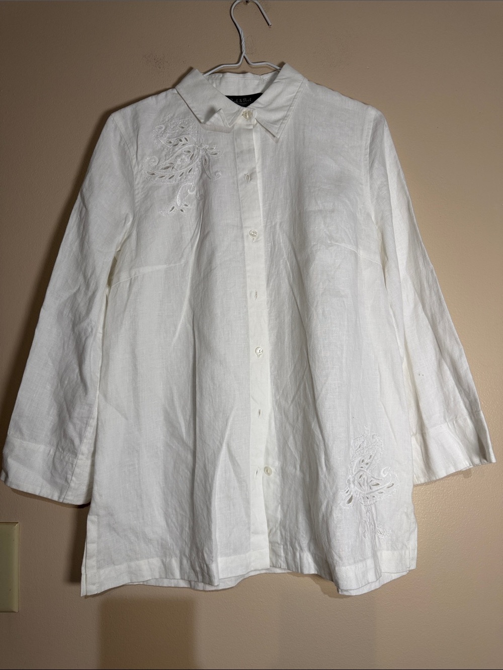 Peck & Peck White Linen Button-Up Top